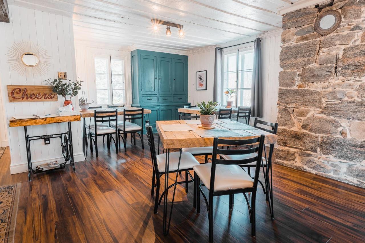 Auberge De L'Ouest Deschambault Exterior photo